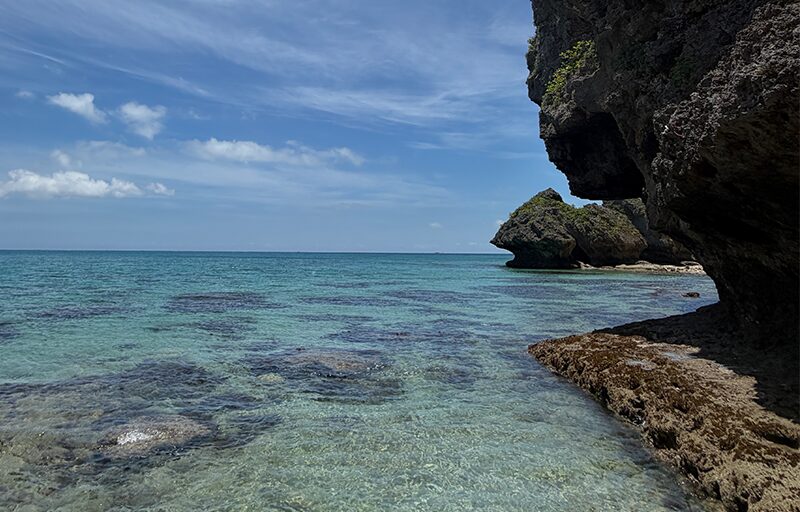 沖縄 浜比嘉島 パワースポット　綺麗な海