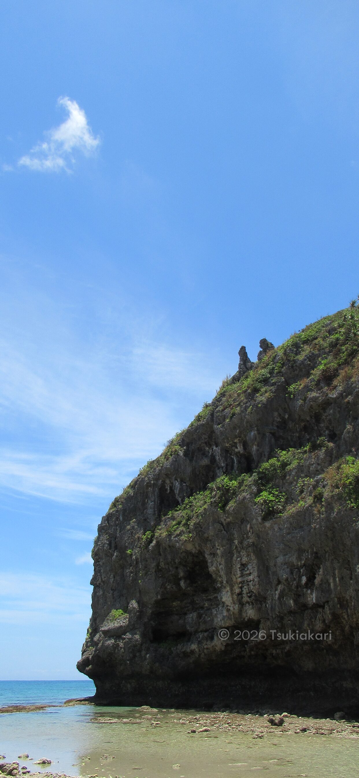 沖縄 浜比嘉島 パワースポット　恋愛待ち受け画像